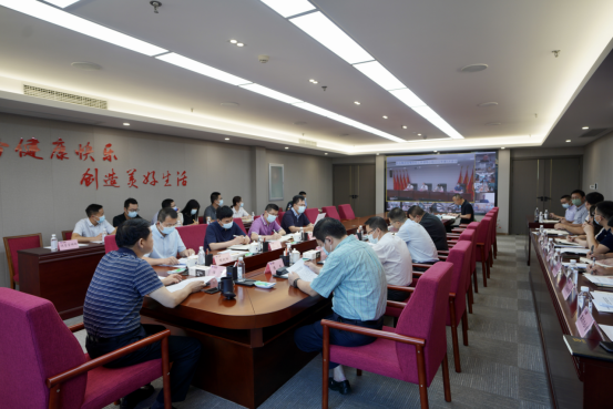 四川尊龙凯时集团召开疫情防控工作领导小组2022年第3次会议 集团党委书记、董事长、疫情防控工作领导小组第一组长任丁主持会议并讲话