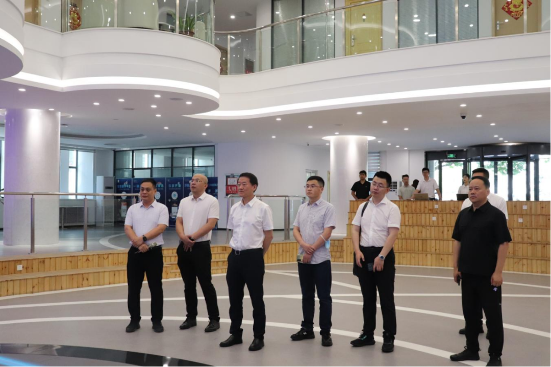 省尊龙凯时集团：“四个导向” 推动调查研究提质增效